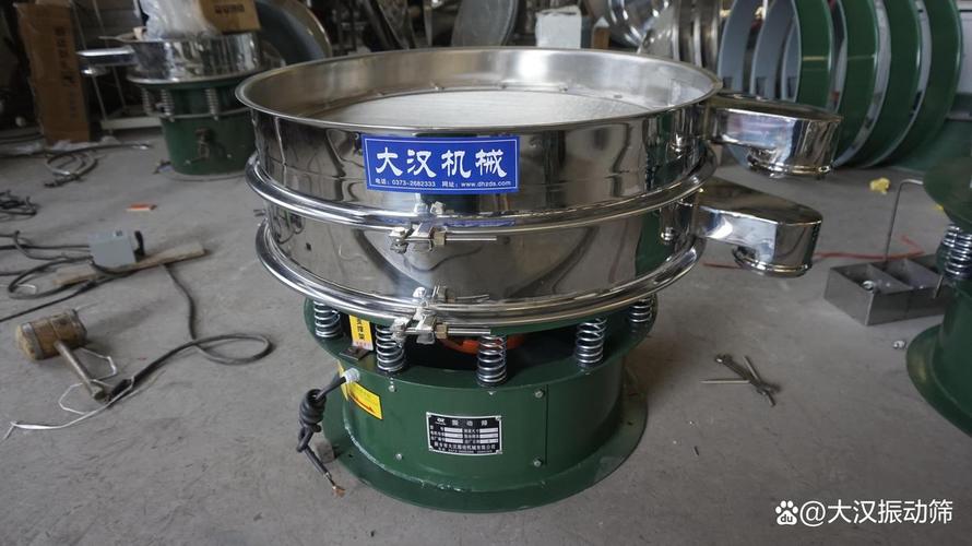 什么是再生橡胶振动筛?